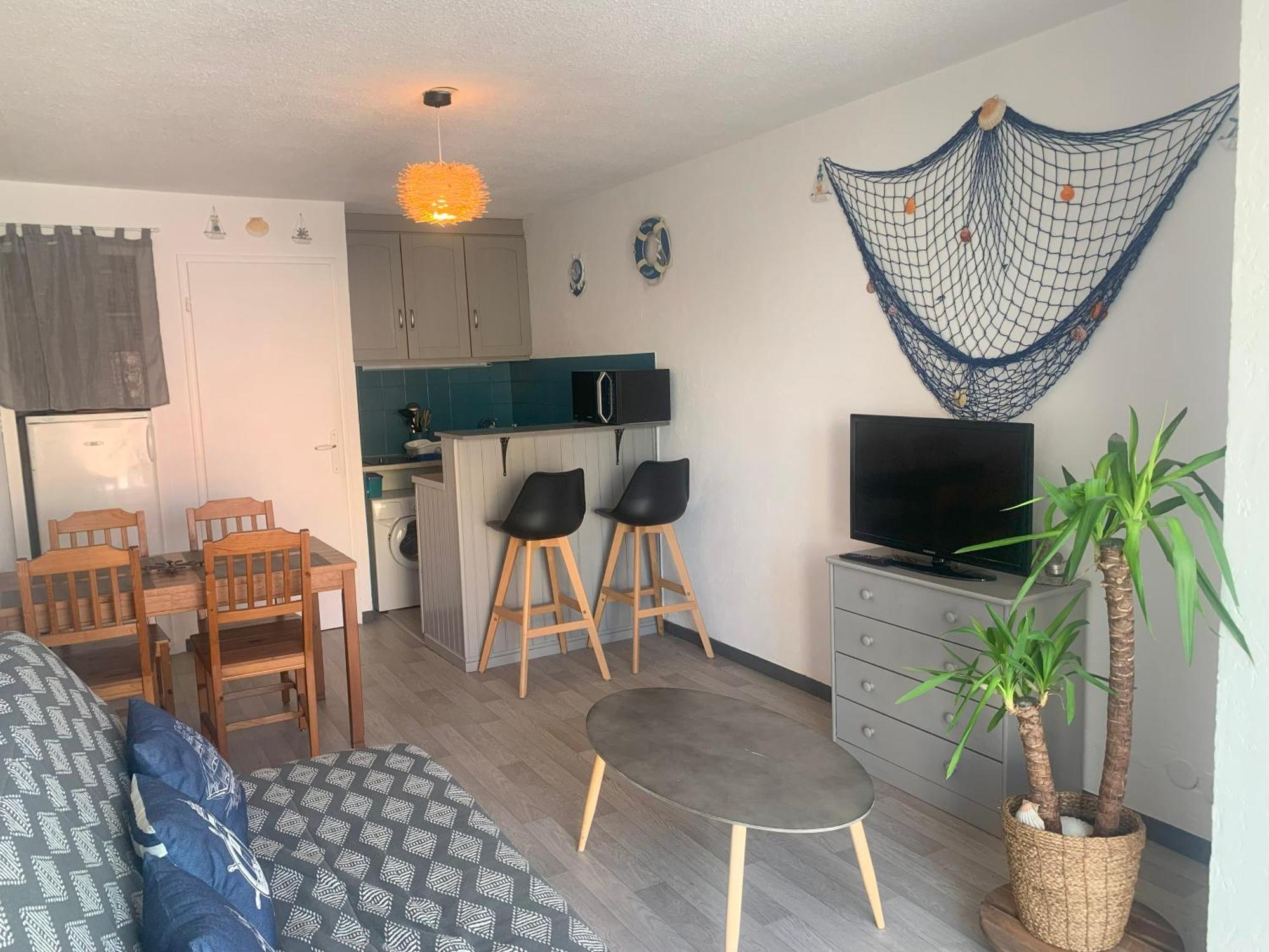 Joli Studio Proche Plage Du Mole アグド エクステリア 写真